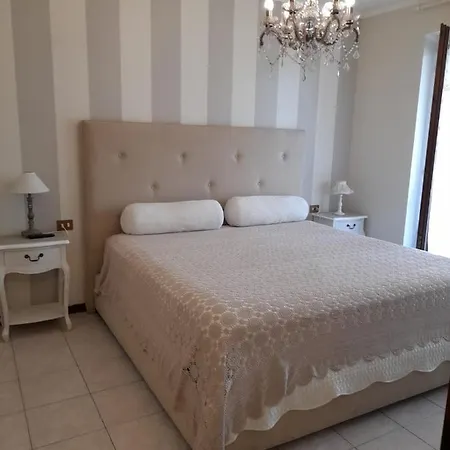 Fiorenza House Apartman Luisago