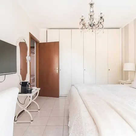 Fiorenza House Apartman *